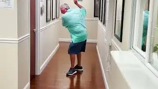 Pro golfer returns after bilateral total knee replacement