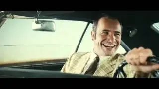 OSS 117 : Rio ne r&eacute;pond plus - Fou rire de Bill Tremendous en voiture