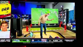 Manning Cast demonstrating good and bad play calling