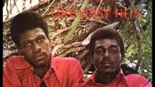 The Mighty Maytones - Praise Jah & Dub