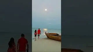 #fullmoon #couples #dream #moonlight #sea #evening #walking #romantic #views #africa