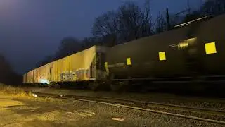 CSX 7232 CM44AC leads CSX M418 through Piscataway 