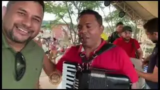 Show ao vivo de Francisco do Acordeon com presen&ccedil;a de Walner Santos