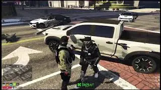 LOS LDC DE SOYOMARTV ME SECUESTRARON Y ELLOS TERMINAN EN UN TIROTEO Y ME LES ESCAPO 