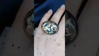 DIY UV Resin Shaker Ring with Mother-of-pearl #uvresin #resinjewelry #ring #shaker