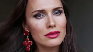Обзор цветных контактных линз Desio NEW Collection Icy Blue с крупным планом!