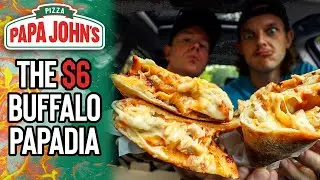 🔥 Eating Papa John's $6 Buffalo Chicken Papadia 🔥
