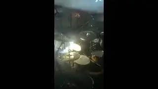 J Nelson Killing the Set In VA Beach For The Bloody Win Tour
