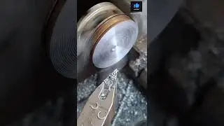 lathe machine ✅🇮🇳 piston facing #shortvideo #welding #excavator #usinagem #machining