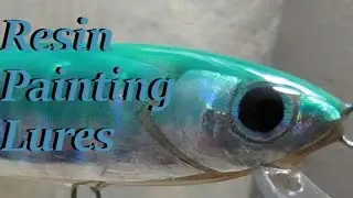 Lure Painting : Finishing a lure with resin.