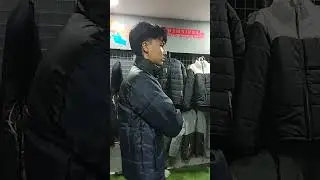 Jaket parasut #fashion #jaketparasut #jaketoutdoor #jacket #jaketcowok #outfit #jaket #ootd #jaket