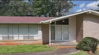 DeKalb Police looking for suspects in deadly shooting