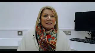 From Dentures to Implants. Linda&rsquo;s Story of Comfort and Confidence