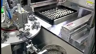 automatic screw locking machine