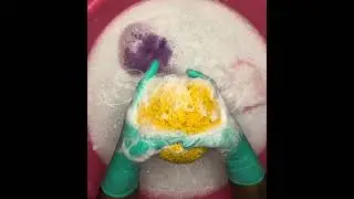 #asmr #oddlysatisfying #spongesqueezing  #squeezes 