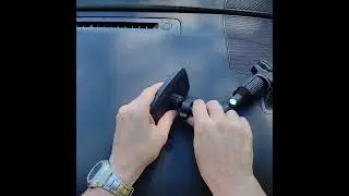 LOUNGE IT Connect to Mirror Mount - magnetic car phone holder installation