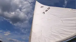 Sailing Catalina 22 swing keel on Moosehead Lake in Maine
