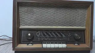 Oprava elektronkového rádia Tesla 522A 