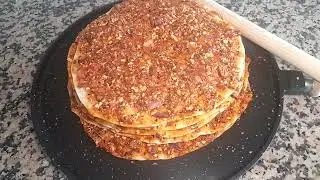 HATAYIN MEŞHUR BİBERLİ EKMEĞİ TAVADA...