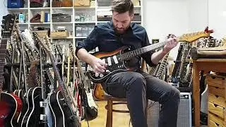 Teisco/Kawai 3 Pickup guitar - Mosrite Style