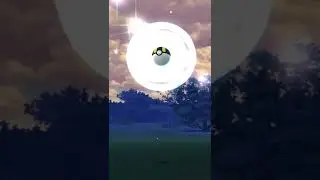 Pok&eacute;mon GO - Catching a shiny Magnemite