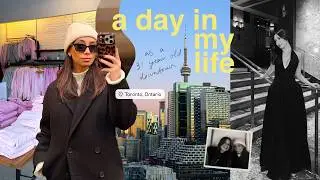 VLOG: solo day shopping downtown, a studio tour & a masquerade ball&hellip;