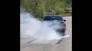 BMW E60 530D Burnout ***LIMITED SLIP DIFF*** #auto #fast #cartok #drift #race #hp #dragrace #sound