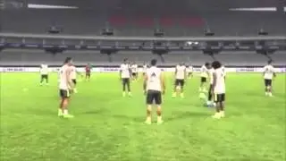 Cristiano Ronaldo effectue un geste technique incroyable &agrave; l'entra&icirc;nement
