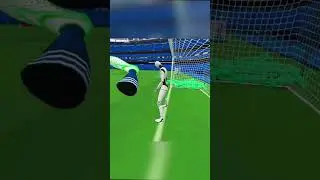 day 30 of kicking the bot keeper for a year #football #vrfs #fyp #viral#vr#viralvideo#virtualreality