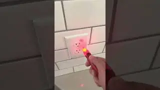 How to use a non contact voltage tester // how to test for a hot outlet #shorts #diy #howto ⚡️🔌⚡️🔌
