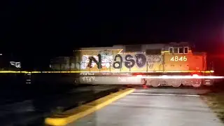 ZMNNP with graffiti'd SD70M 