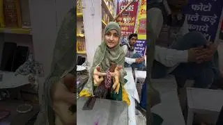 Hardworking Girl Making Handmade Bangles❤️👌☺️ #smile #humanity #trending #youtubeshorts