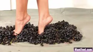 Nancy Grape Crush Fun ASMR