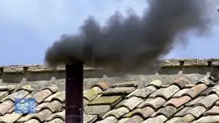 Fumata nera questa mattina in Vaticano: dal comignolo della Cappella Sistina nessun segnale di accor