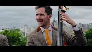 UK ROAMING BAND - The Travelling Hands - Unplugged Strolling Party & Wedding Band Corporate Events