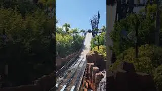 How Wet Will You Get? | Infinity Falls at SeaWorld Orlando