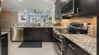 15114 Palmer Lake, NAPLES, FL Presented by Debbie Kroeger.