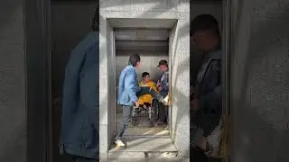 SM - Disabled but brave against the elevator blocker [STRONGMAN] #strongman #respect #kindness