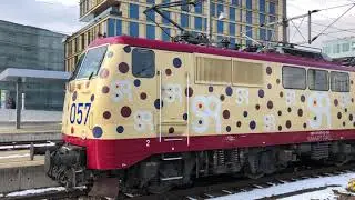 [HD] Smartrail 111er Tandem mit Sn&auml;llt&aring;get Ausfahrt aus Innsbruck Hbf