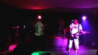 frinstream - Подальше от всех, сам по себе...