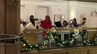 Ely playing Christmas music at the Fairmount Hotel in Seattle