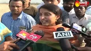 People Want Young Dynamic Leadership and Honest Leadership: YS Bharathi
