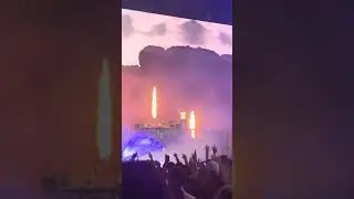 &ldquo;Not even love&rdquo; Illenium x Seven Lions (live)