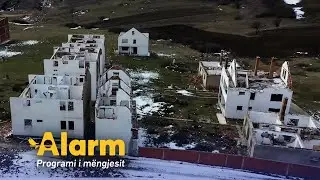 Fshati Hade, drejt shkatërrimit
