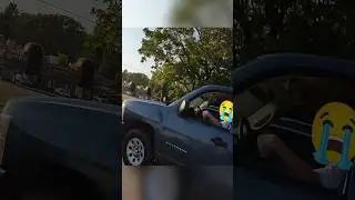 Truck driver gets mad at biker for lane splitting 🤬 @IRideMotorcycles