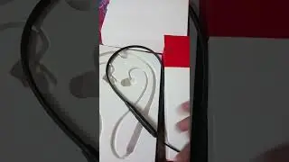 ON/OFF Oneplus bullets wireless z2 #oneplus #onepluswireless headphone #flipkart #oneplusheadphone