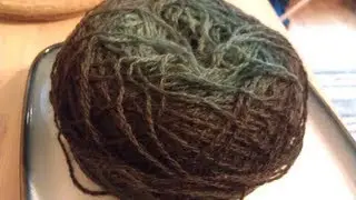 Dyeing a Cake of Yarn to Create Unique Variations of Color