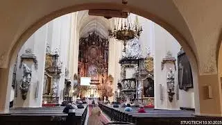 Pocysterski Kościół (XIII / XIV w.) w Kamieńcu Ząbkowickim. Wejście, wnętrze oraz teren kościoła.