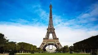 Live: Paris' Eiffel Tower reopens to public法国巴黎地标性建筑埃菲尔铁塔重新开放
