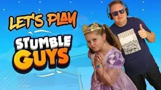 LET'S PLAY STUMBLE GUYS FAMILY CHRISTMAS STYLE! WHO WILL WIN THIS TIME? LET'S WATCH :)